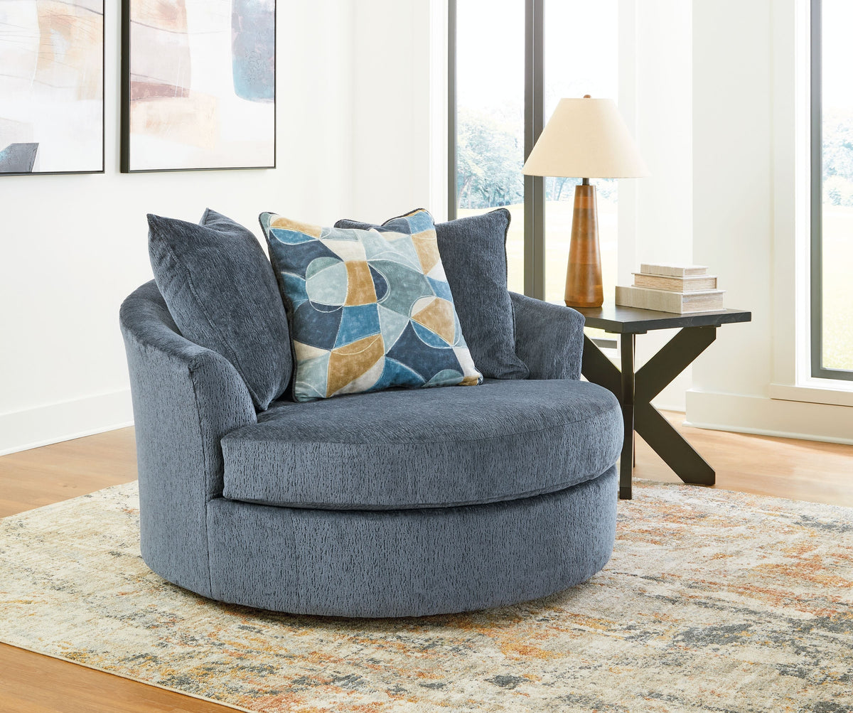 The SPRINT-R21 Maxon Place Oversized Double-Wide Studio Swivel Chair