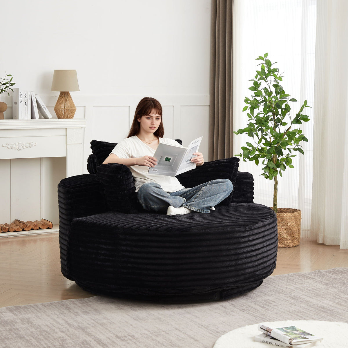 The SPRINT-R10 Sleeper Lounge Studio Swivel Chair
