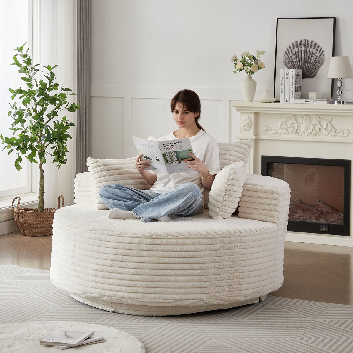The SPRINT-R10 Sleeper Lounge Studio Swivel Chair