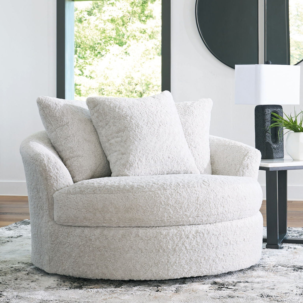 The SPRINT-R22 Cuddle Plush Oversized Studio Swivel Nest